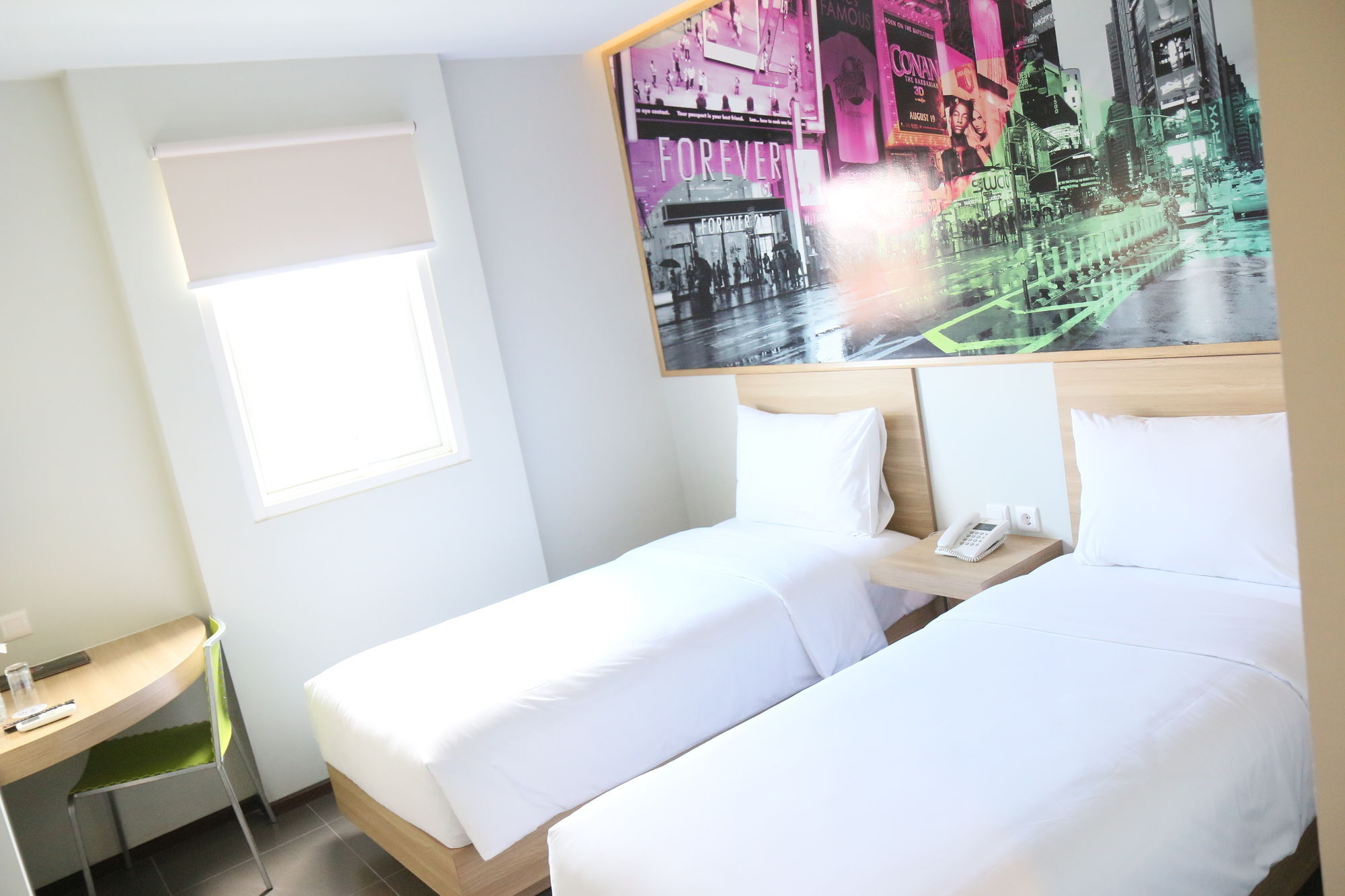 Cleo Hotel Jemursari Surabaya Luaran gambar